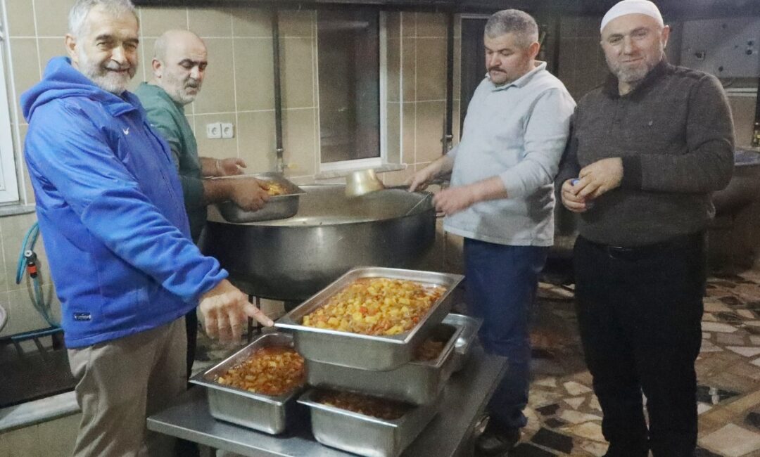 Beykoz Zerzavatçı Mahallesinde düzenlenen İftar Programına katılım rekoru kırıldı.