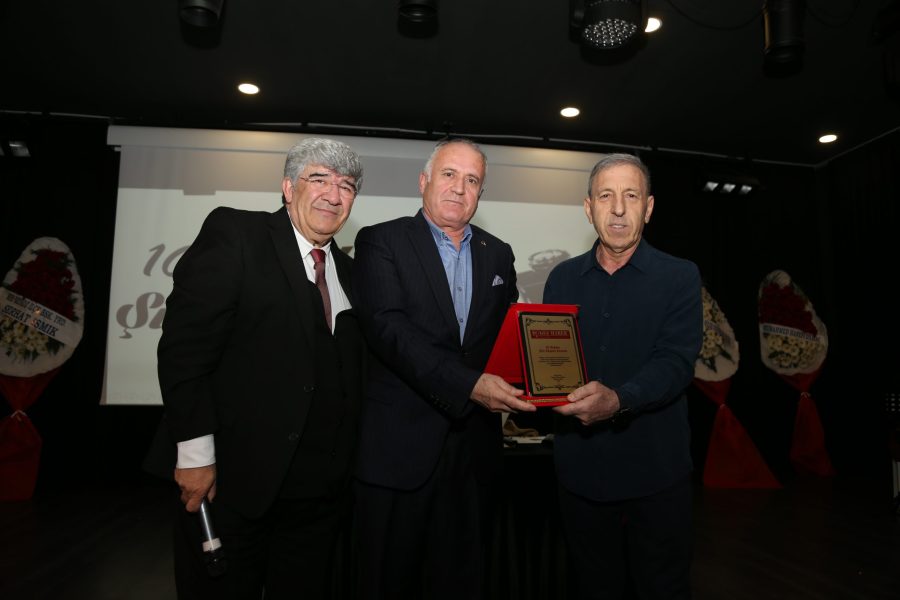 Beykoz’da 10. Şiir Akşamı yapıldı… Tanınan isimlerden şiirler 3 beykozda 10 siir aksami yapildi 11 scaled e1774702098960