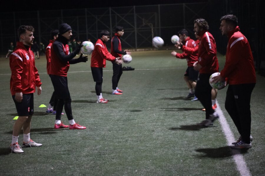 cumhuriyetkoyspor hazirlik maclari ile moral depoladi 1 e1774443295691