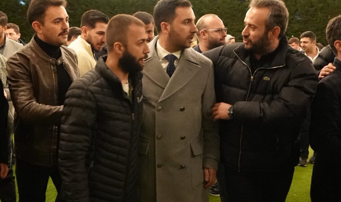 AK Parti Beykoz Gençlik Kolları eski yöneticileri Furkan Çeliker’in daveti