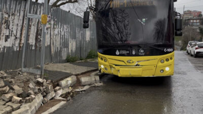 Beykoz’da meydana gelen trafik kazasında, yokuş aşağı ilerleyen İETT otobüsünün