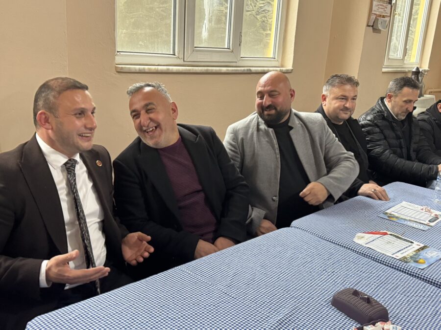 MHP Beykoz İlçe Başkanı Emre Çömlekçi, yapmış olduğu basın açıklaması ile Ramazan ayında Beykoz’da yapmış oldukları çalışmaları özetlerken, kamuoyuna da teşekkür etti.