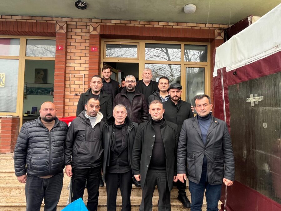 Ramazan ayının ardından Beykoz’da yoğun bir bayramlaşma programı yaşandı… Başta Beykoz Belediye Başkan Vekil Özlem Vural Gürzel olmak üzere, siyasi partiler ve STK’lar düzenledikleri bayramlaşma programlarında vatandaşlarla bir araya geldi.