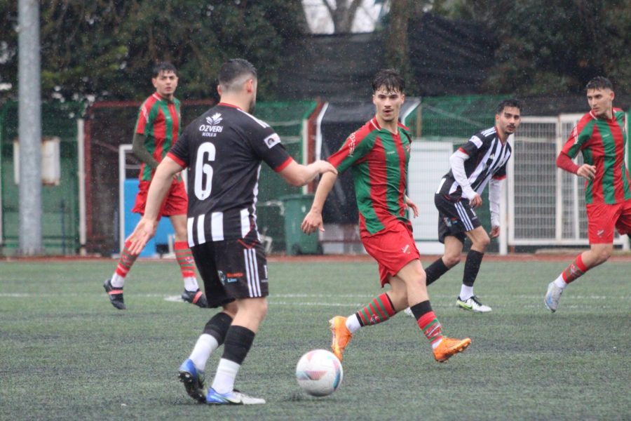 Paşabahçespor Beykoz’da kötü sonu kabul etti 3 İstanbul Süper Amatör Lig 5. Grubunda haftanın maçlarından birinin adresi de Paşabahçe Stadıydı. Geçen hafta sonundaki maçların ardından ligden düşmesi kesinleşen Beykoz ekibi Paşabahçe, orta sıraların rahat takımlarından Kartaltepespor'u konuk etti.