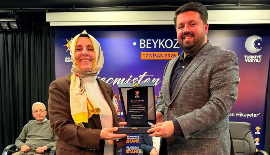 Vatandaşa hesap vermede hiçbir sorumluluk almayan AK Partili bazı isimlerin salon toplantılarında boy göstermelerine teşkilat mensuplarından tepki geldi. 