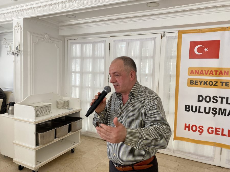 Sabah kahvaltısında buluşan Anavatan Partili isimler Beykoz’un simgesel mekanlarının tarihi gelişimini anlattı. Mecit Yılmaz Beykoz Stadı’nı, Ali Zengin’de Beykoz Korusu’nu konu edindi. 