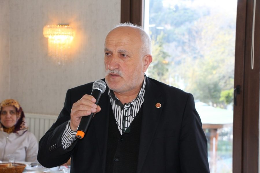 Beykoz geleceğin en önemli ilçelerinden biri olabilir 7 Saadet Partisi Beykoz İlçe Başkanlığı’nın Anadoluhisarı Sabancı Öğretmen Evinde düzenlediği çalıştaya katılan Genel Başkan Yardımcısı Mehmet Fatih Akdağoğlu önemli açıklamalarda bulundu.