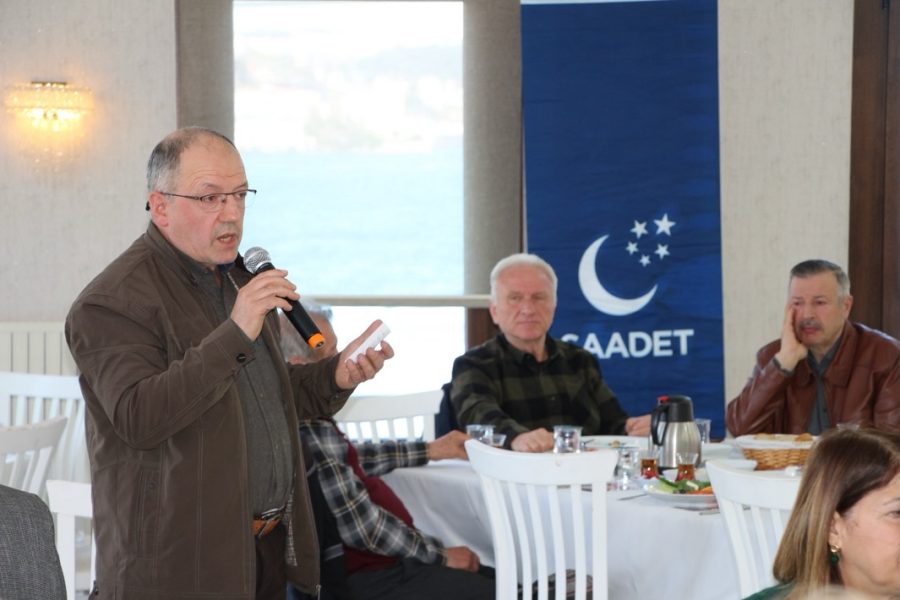 Beykoz geleceğin en önemli ilçelerinden biri olabilir 3 Saadet Partisi Beykoz İlçe Başkanlığı’nın Anadoluhisarı Sabancı Öğretmen Evinde düzenlediği çalıştaya katılan Genel Başkan Yardımcısı Mehmet Fatih Akdağoğlu önemli açıklamalarda bulundu.