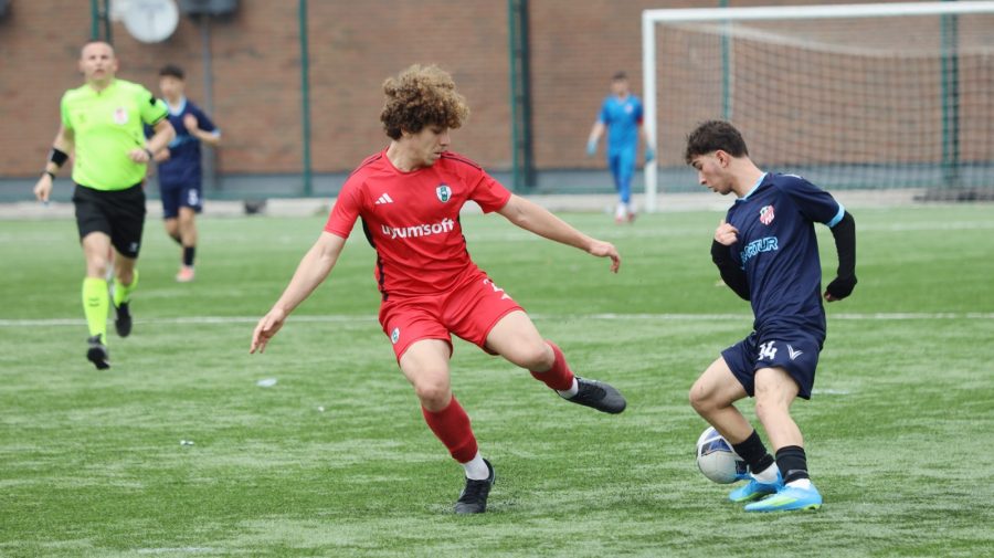 U16 Yaş Türkiye Şampiyonası 2. Etap maçlarının oynandığı Balıkesir Grubunda