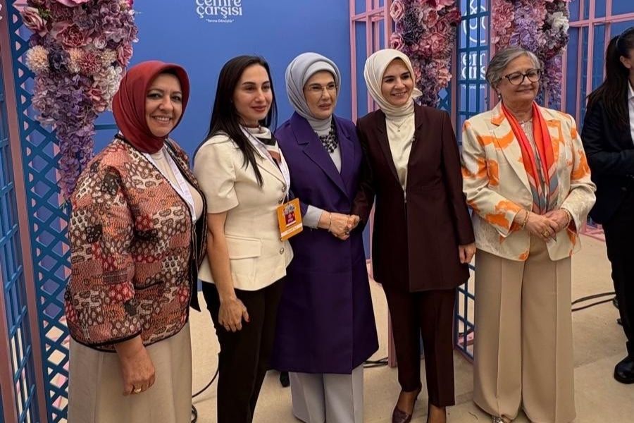 Beykoz Belediye Başkan Vekili Özlem Vural Gürzel, Cumhurbaşkanı Erdoğan’ın eşi