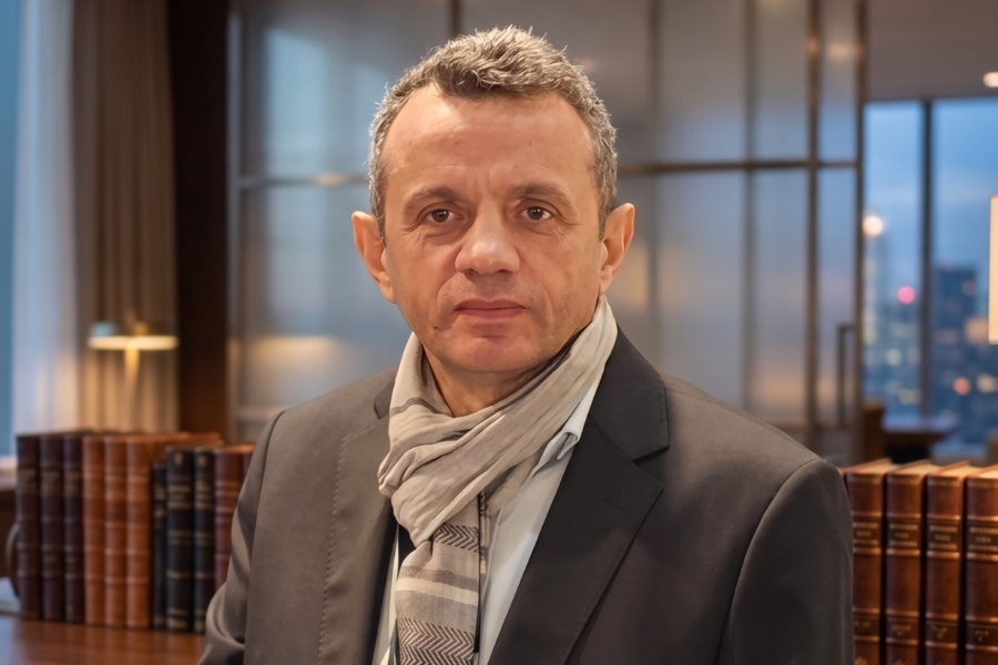 Tarih boyunca güç el değiştirdi: önce ordular, sonra fabrikalar, ardından