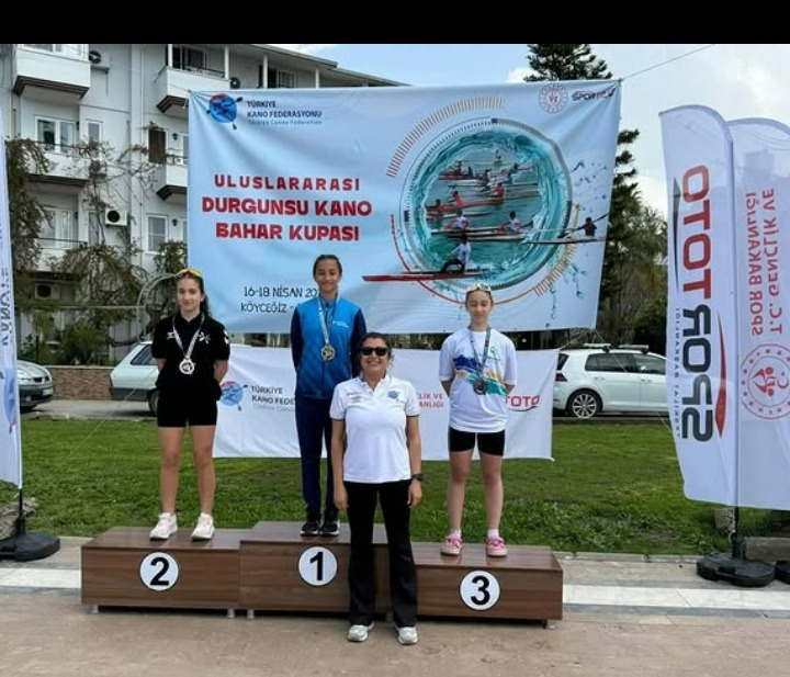 Değişik spor dallarında ilçenin adını başarı ile duyurmaya devam eden Beykoz Belediyesi Spor Kulübünde bir sevinçte kano branşından geldi.