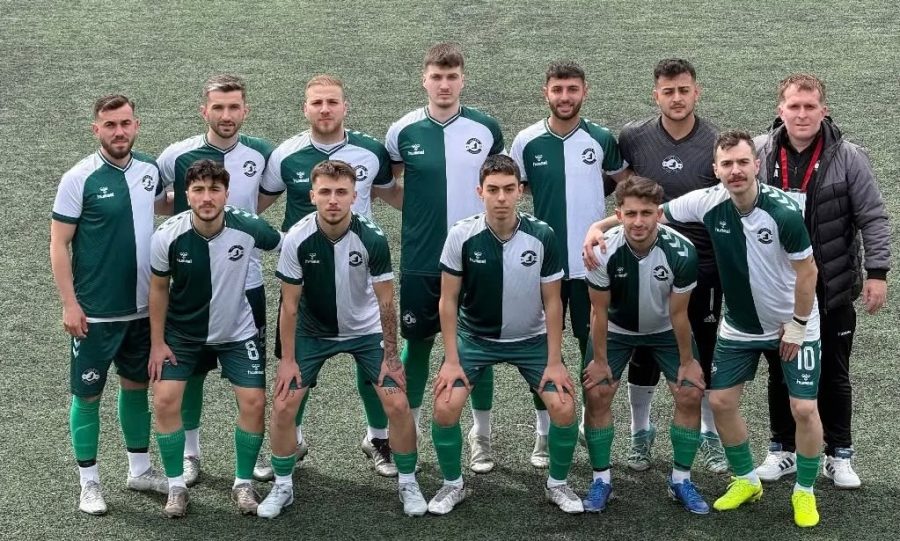 İstanbul 2.Amatör Lig Lideri Soğuksuspor evinde oynadığı Tuzla Gençlerbirliği karşısında