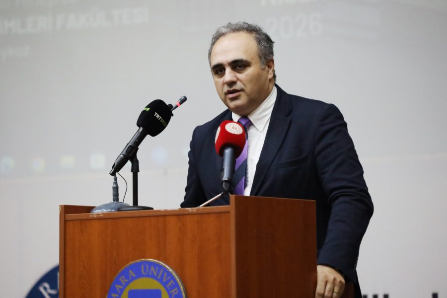 Marmara Üniversitesi Spor Bilimleri Fakültesi ( SBF ), TFF Futbol Gelişim Direktörlüğü ile Marmara Üniversitesi Beden Eğitimi ve Spor Yüksekokul mezunları Derneğinin ( MUBESYOM ) tarafından ortaklaşa düzenlenen ve TÜFAD İstanbul Temsilciliğinin de katkıda bulunduğu "Futbolda Müfredat Bütünlüğü" Çalıştayı yapılan açılık töreninin ardından başladı.