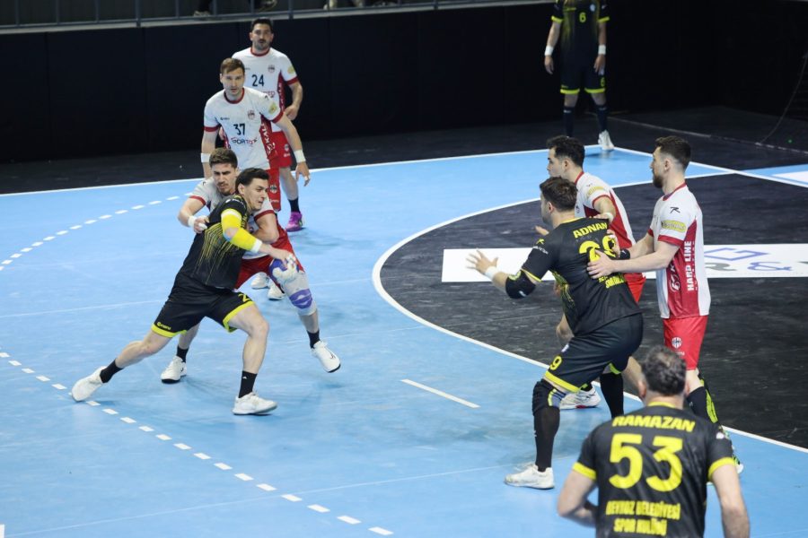 THF 50.Yıl Federasyon Kupası Çeyrek Finalinde iki İstanbul takımının yaptıkları