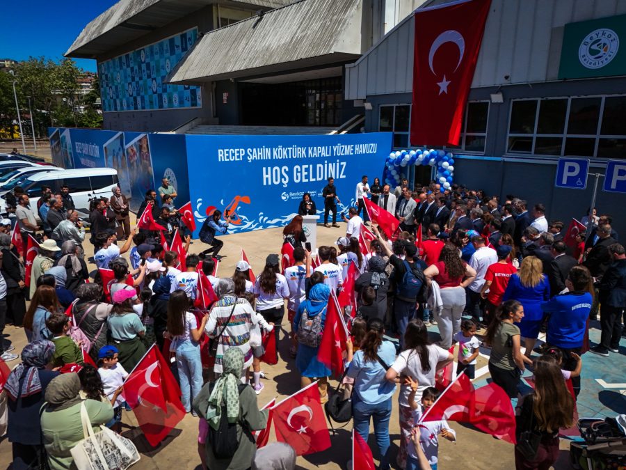 Beykoz Belediyesi, R. Şahin Köktürk Spor Kompleksi yüzme havuzunu baştan aşağı yenileyerek 19 Mayıs Atatürk’ü Anma, Gençlik ve Spor Bayramı’nda yeniden hizmete açtı.