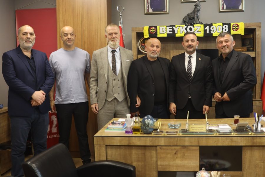 Beykoz İlçesi Amatör Spor Kulüplerinden Çavuşbaşıspor'da Kurban Bayramı ziyaretleri yoğun şekilde yaşandı.