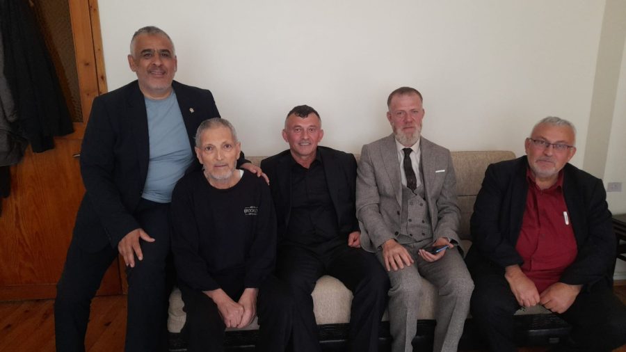 Çavuşbaşıspor’da kongreyi Yakut Öztürk kazandı 4 Kırmızı-Beyazlı ekipte yapılan ve Yakut Öztürk ve mevcut Başkan Yaşar Şahin'in Listelerinin yarışından Yakut Öztürk'ün Listesi delegelerden fazla oy alan taraf idi.