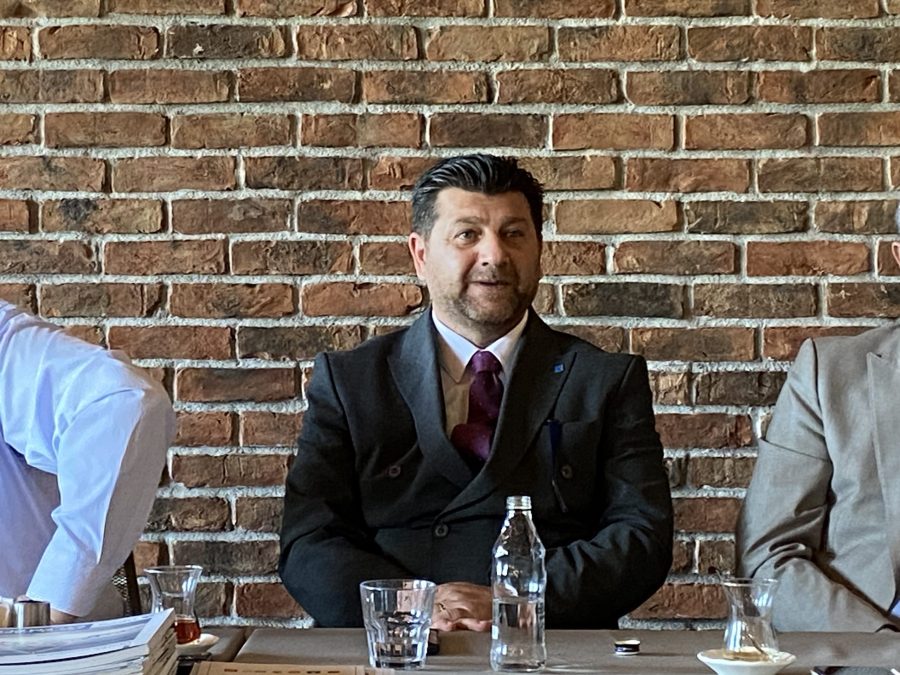 Deva Partisi üst yöneticileri Beykoz İlçe Başkanlığı’nın organize ettiği sabah kahvaltısında yöre dernekleri ve spor kulübü temsilcileri ile bir araya geldi. 