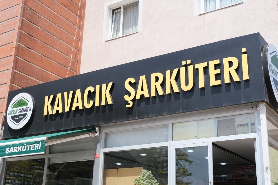 Fabrikasyon ürünlerin rafları işgal ettiği günümüzde, özlediğimiz o eski köy