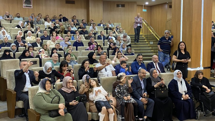 seref kacmaz ailesinde nikah heyecani yasandi 3 scaled e1779104563560