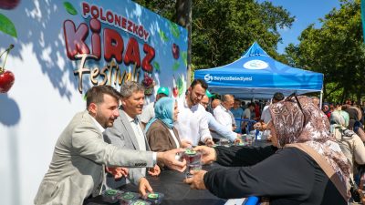 ​Beykoz Belediyesi'nin geleneksel olarak düzenlediği Polonezköy Kiraz Festivali, bu yıl