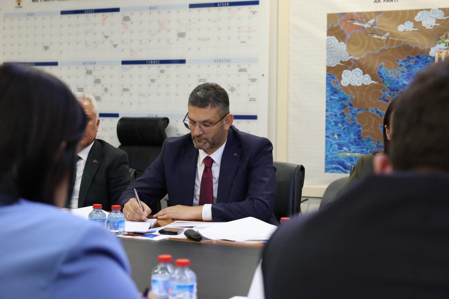 Geçtiğimiz günlerde AK Parti Genel Merkezinde oluşturulan Çevre Komisyonunda Başkan Yardımcısı olarak göreve başlayan Beykoz Belediyesi Meclis Üyesi Sadullah Hasanoğlu çalışmalarına başladı.