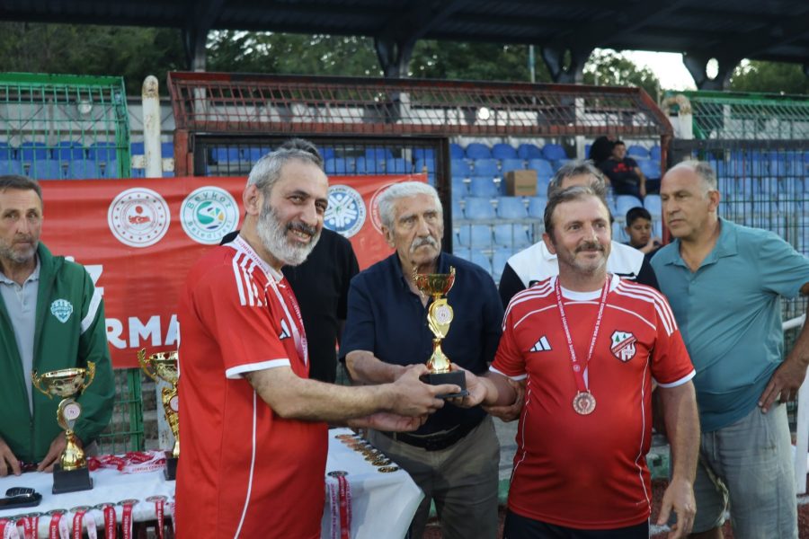 beykozda-15-temmuzun-sampiyonu-ortacesmespor-oldu