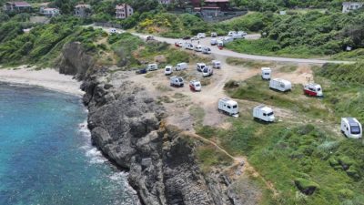 Beykoz'un eşsiz güzelliğiyle bilinen Riva sahilleri, son dönemde sayıları giderek