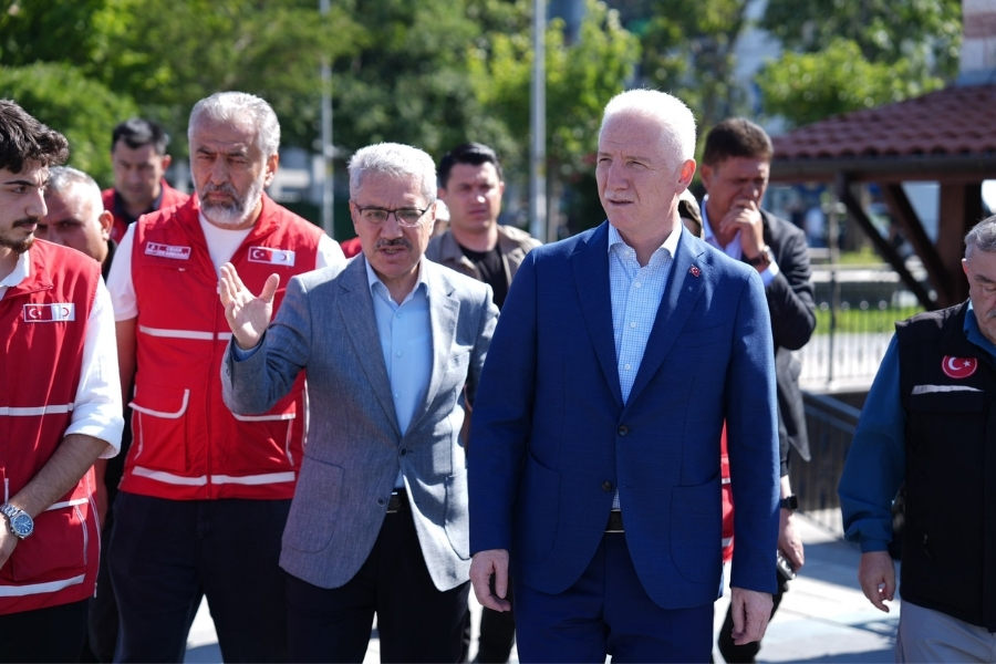 Üsküdar Sahaf Çarşısı’na Muharrem Kaşıtoğlu’ndan destek 1 usk2